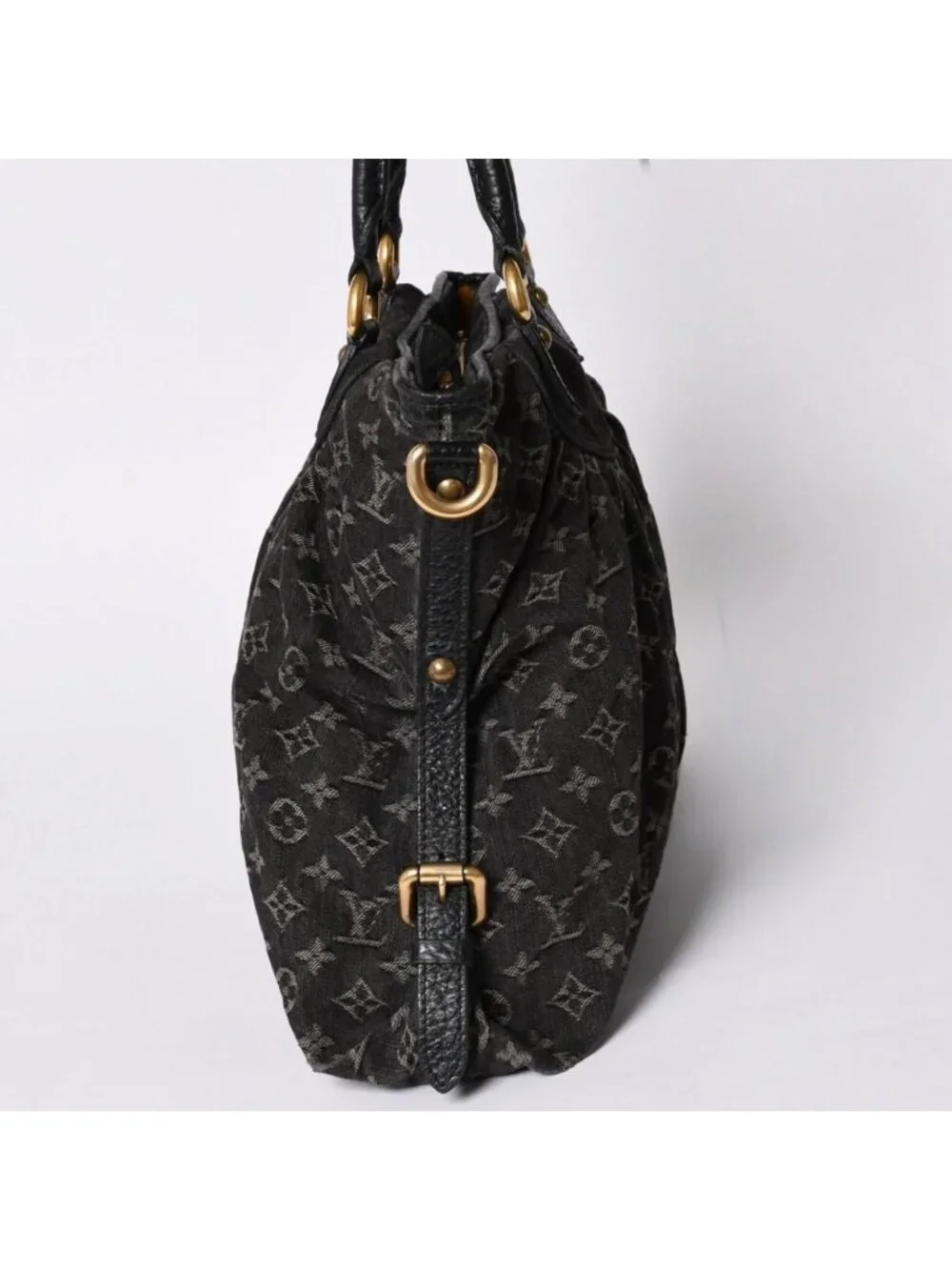 Louis Vuitton this authentic